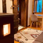 Chalet Alpine Bliss - Cozy With Panoramic Views *