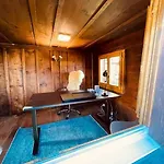 Alpine Bliss - Cozy With Panoramic Views Chalet