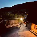 Alpine Bliss - Cozy With Panoramic Views Martigny-Combe