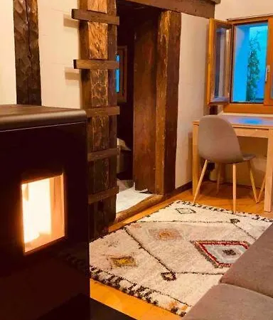 Chalet Alpine Bliss - Cozy With Panoramic Views *