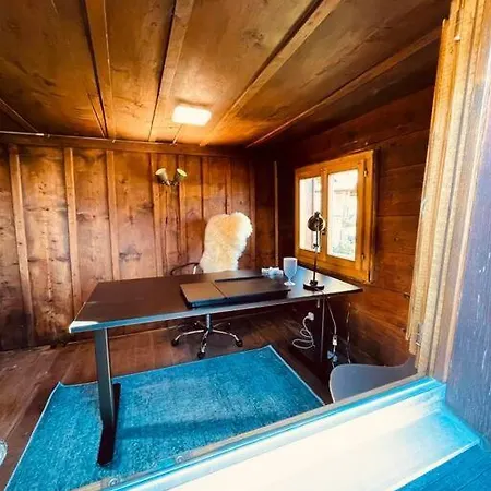 Alpine Bliss - Cozy With Panoramic Views Chalet