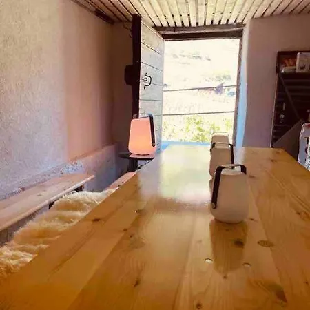 Alpine Bliss - Cozy With Panoramic Views Chalet