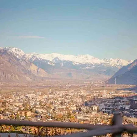 Alpine Bliss - Cozy With Panoramic Views シャレー Martigny-Combe