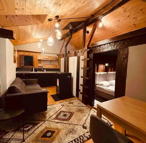 Alpine Bliss - Cozy With Panoramic Views シャレー Martigny-Combe